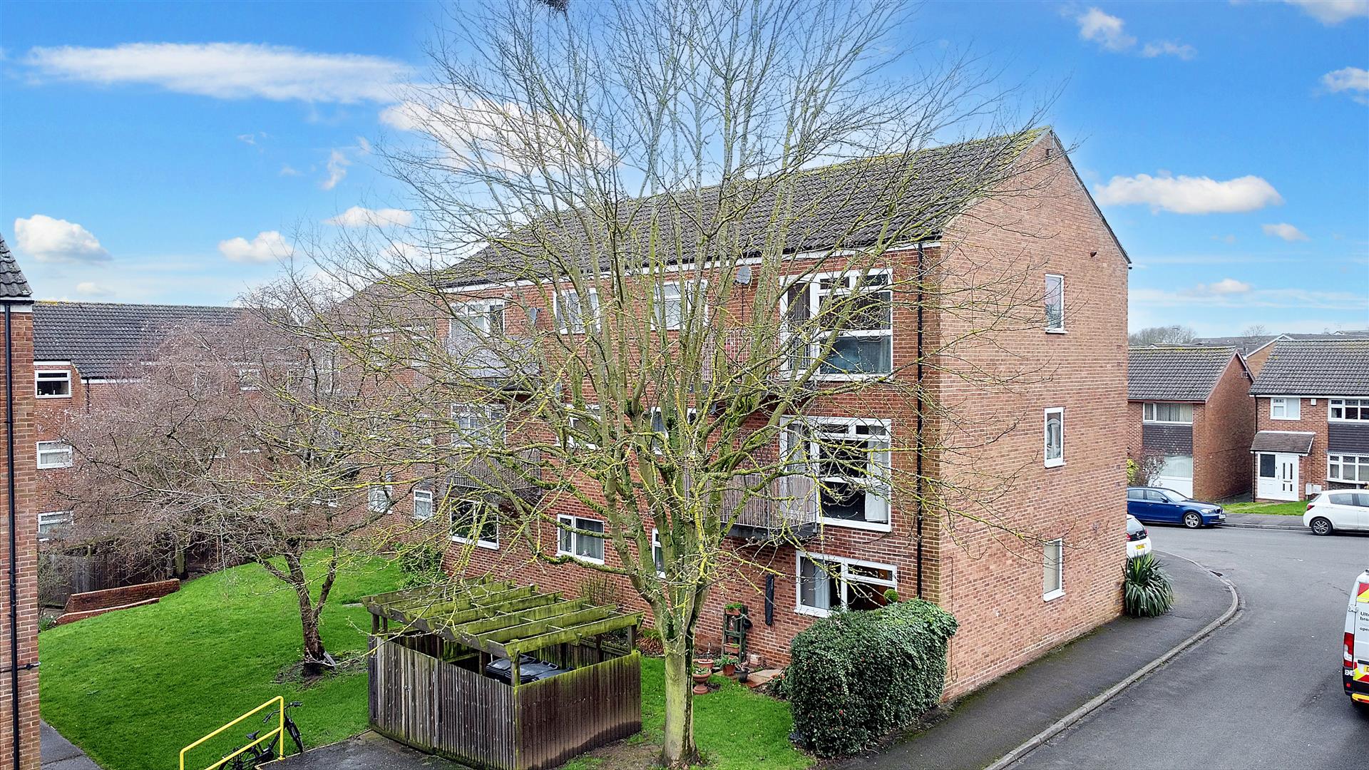 Derwent Crescent, Arnold, Nottingham Robert Ellis Estate Agents